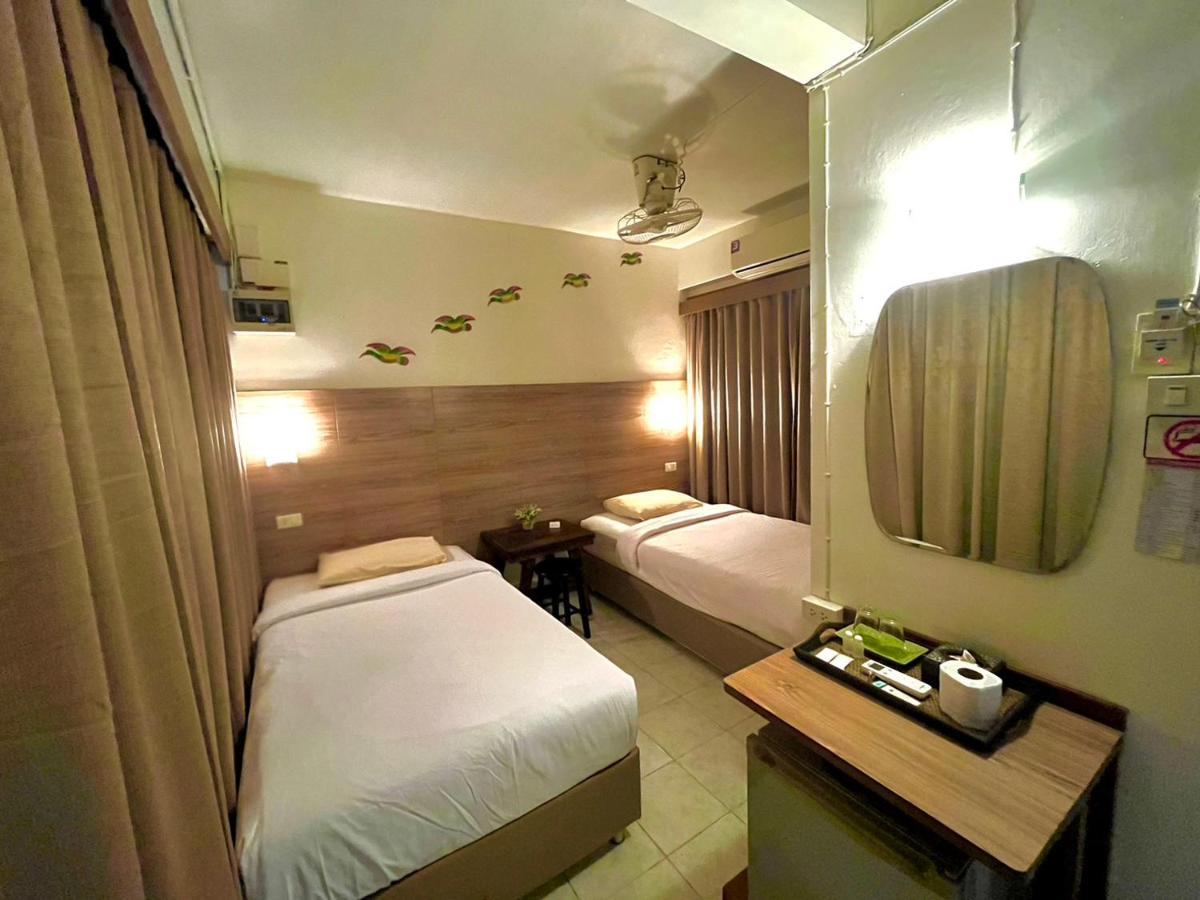 Baan Rachaya Apartment Чиангмай Екстериор снимка