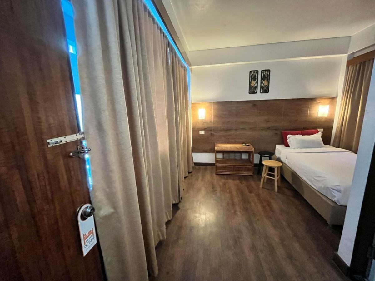 Baan Rachaya Apartment Чиангмай Екстериор снимка