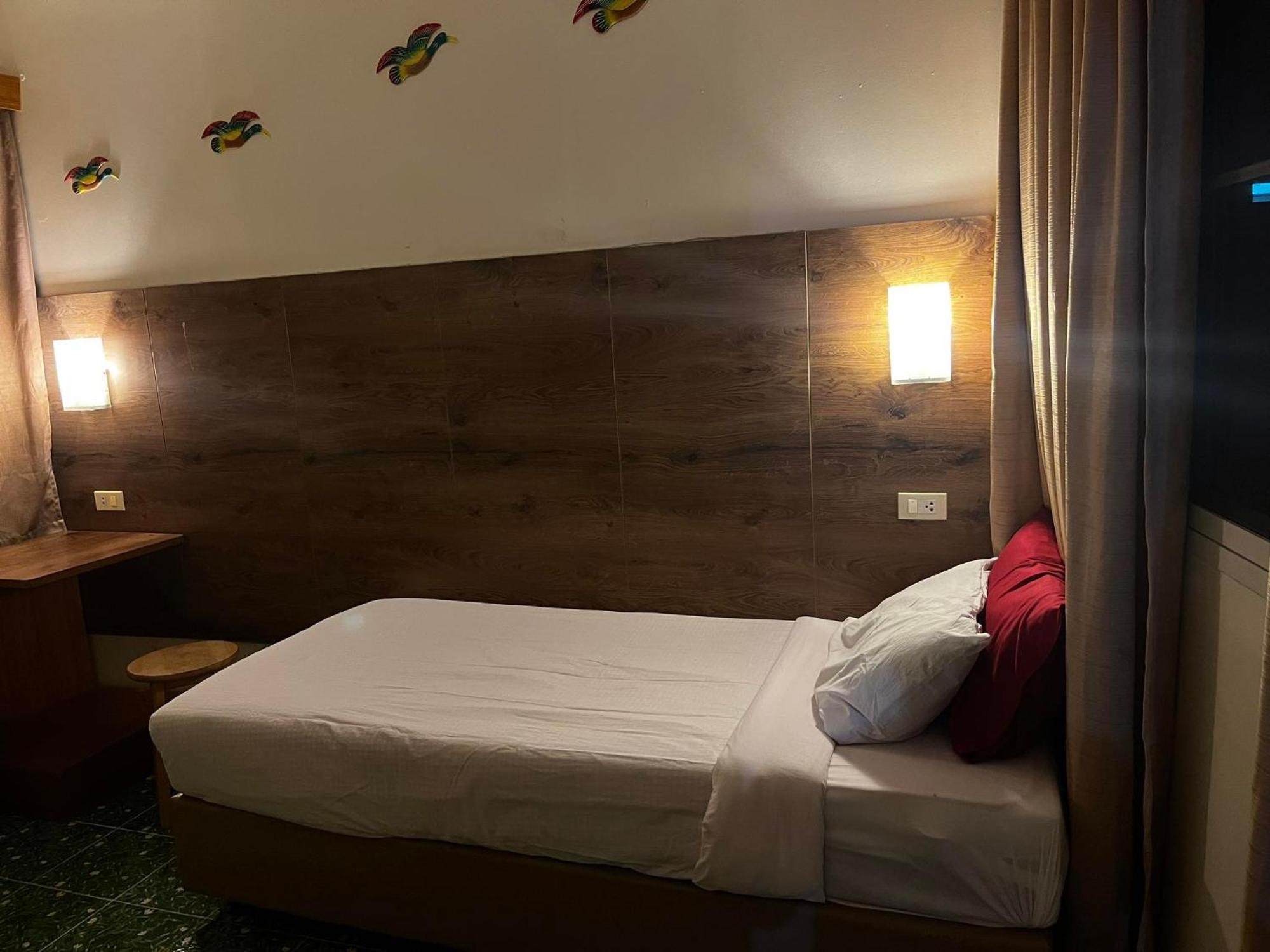 Baan Rachaya Apartment Чиангмай Екстериор снимка